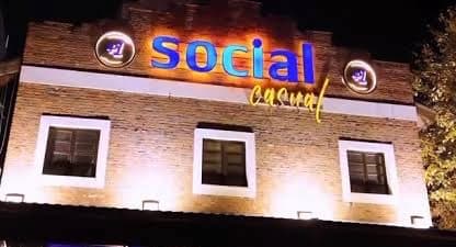 Social Casual